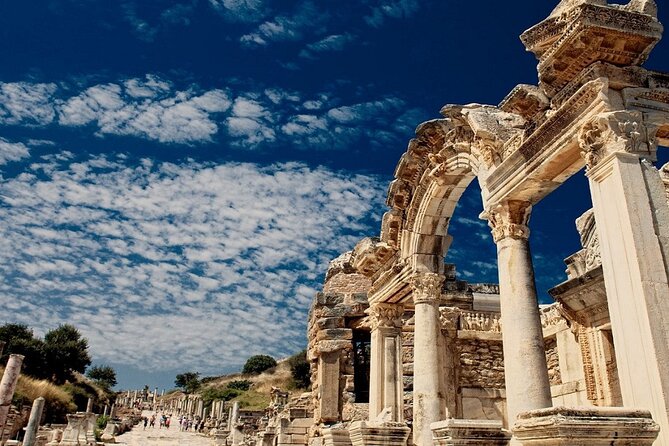 1 Day Ancient City Ephesus and House Virgin Mary Trip from Bodrum - The real schedule: what an 11–12 hour Ephesus day feels like