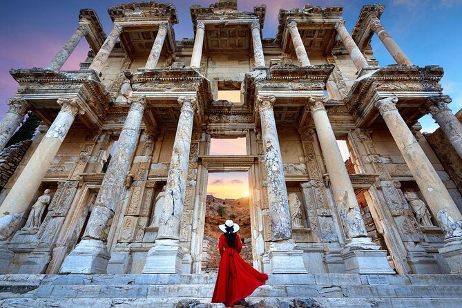 1 Day Ephesus And Pamukkale Tour From Izmir By A Local Expert - Stop 1 in Izmir: A Short Start With Your Guide