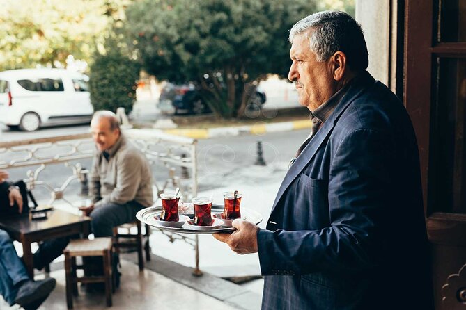 1 Istanbul Tour: Highlights, Street Food & Hidden Pearls - Pickup and pacing: you won’t lose your morning