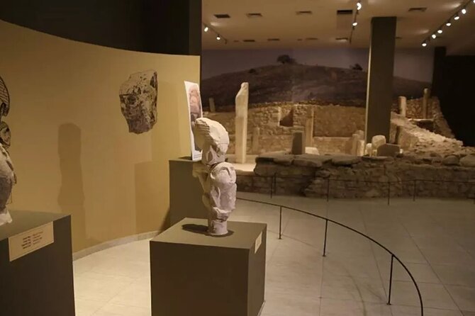 1 Night and 2 Days Private Gobeklitepe Tour from Istanbul - Gümrük Han: short stop, big atmosphere, and pistachio coffee