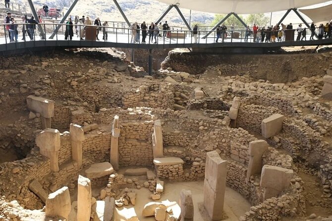 1 Night and 2 Days Private Gobeklitepe Tour from Istanbul - Sanlıurfa Archaeology and Mosaic Museum: connect the carvings to the artifacts