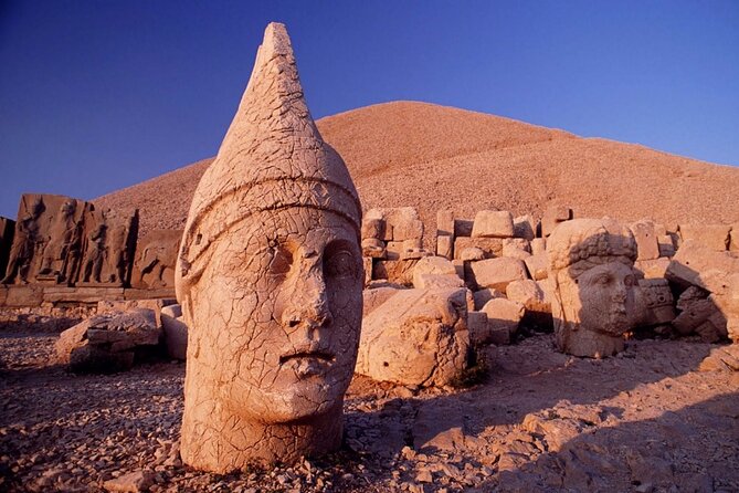 2-Day 1 Night Mount Nemrut Tour from Istanbul by Plane - The guide experience: small group size + explanations that connect dots