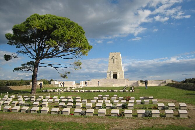 2-Day Gallipoli and Troy Tour from Istanbul and return - Day 1: Gallipoli Battlefield with guided stops that actually make sense