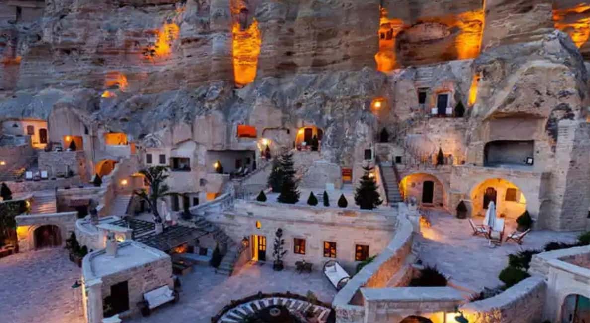2-Day Guided Cappadocia Tour from Antalya/Belek/Side/Alanya - Getting from Antalya to Cappadocia: comfort, pickup quirks, and timing
