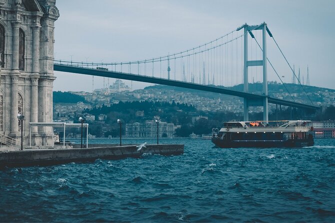 2-Day Private Istanbul to Ephesus Tour by Flight & Hotel - Meals and the real-world rhythm of a two-day tour