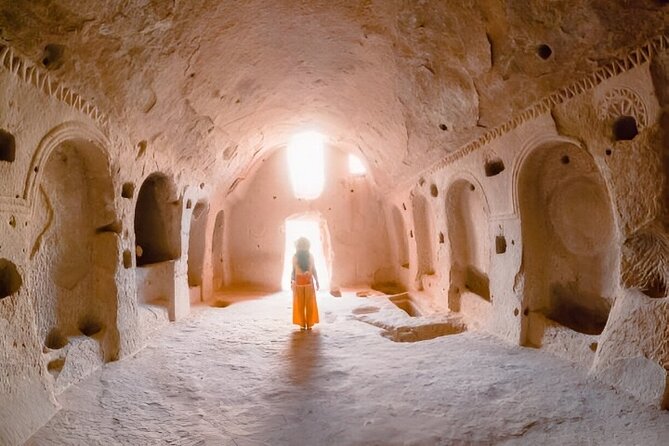 2 Days Cappadocia Tour From Antalya, Belek, Kemer, Alanya, Side - Avanos lunch stop and the pottery vibe