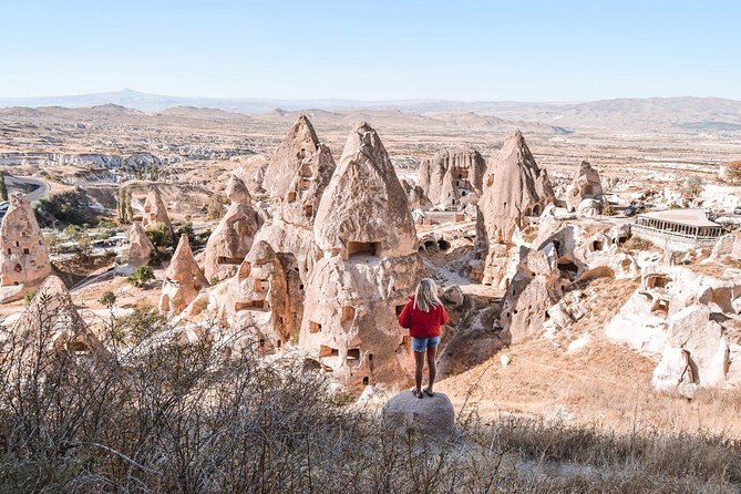 2 Days Cappadocia Tour From Istanbul - Day 2 North Cappadocia: Uchisar, Göreme Open Air Museum, and the pottery pause