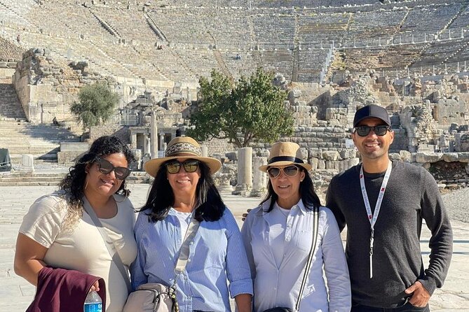 2 Days Ephesus & Pamukkale Tours From Istanbul - Virgin Mary’s House in the hills: your calm warm-up