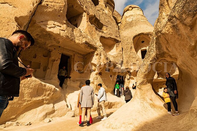 2 Days South (Green tour) and North (Red tour) Cappadocia + Lunch - Lunch on both days: a real break, not a rushed stop