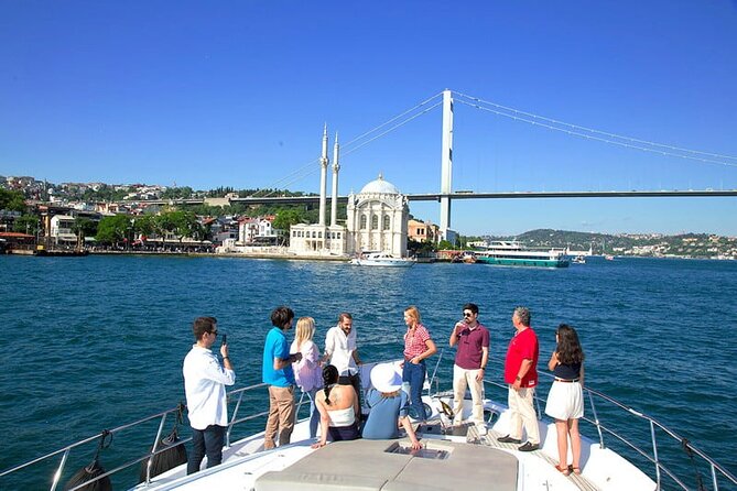 2-Hour Bosphorus Cruise in Istanbul with Guide - Getting on the water near Spice Bazaar (and why the timing is smart)