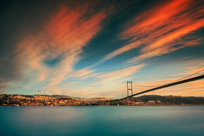 2-Hour Private Luxury Yacht Cruise on Bosphorus with Transfers - Private Yacht on the Bosphorus: The Comfort Factor You Feel Fast