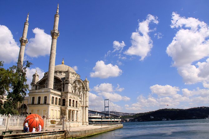 2-Hour Private Luxury Yacht Cruise on Bosphorus with Transfers - Price and Value: What You’re Really Paying For