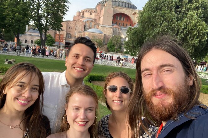2 Hours Walking Tour Through Istanbul's Old City - What to expect from the pace and group size