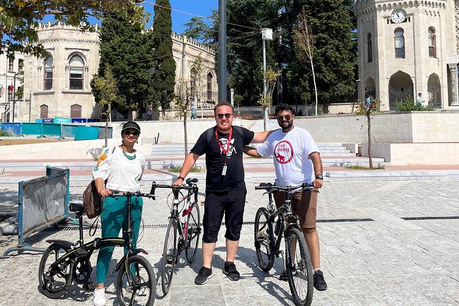 3-Hour Private Bike Tour in Istanbul - Sirkeci Station and Gulhane Park: the “departure” mood near Topkapı