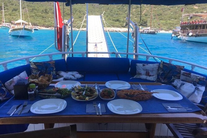 3-Hour Private Sunset Boat Tour With Dinner in Bodrum - Snorkeling gear, paddle board, and fishing rod