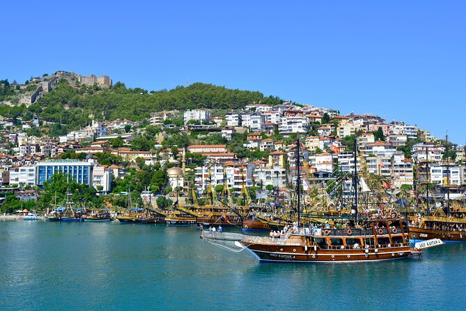 3in1: Night Jeep Safari & Boat Tour & Dinner from Alanya - Yacht sailing: the part that turns the night into a party