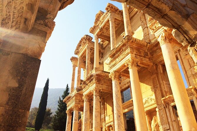 4-Days Seven Churches of Revelation - Day 1: Pergamon’s acropolis, St. John’s at Kızıl Avlu, and Smyrna views