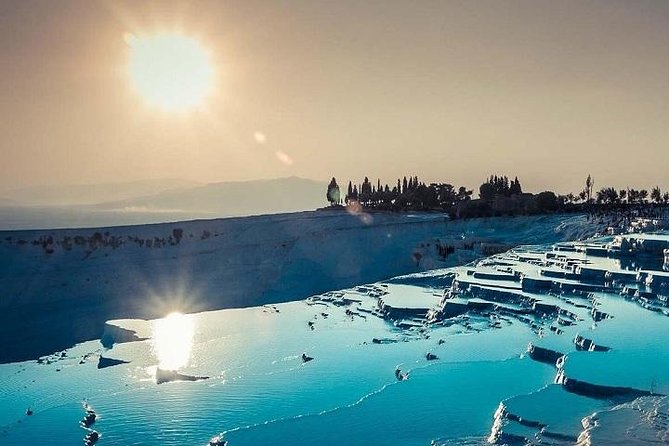 4 days Turkey highlight: Pamukkale Ephesus and Cappadocia - Ephesus: a big ancient city, handled with real guidance