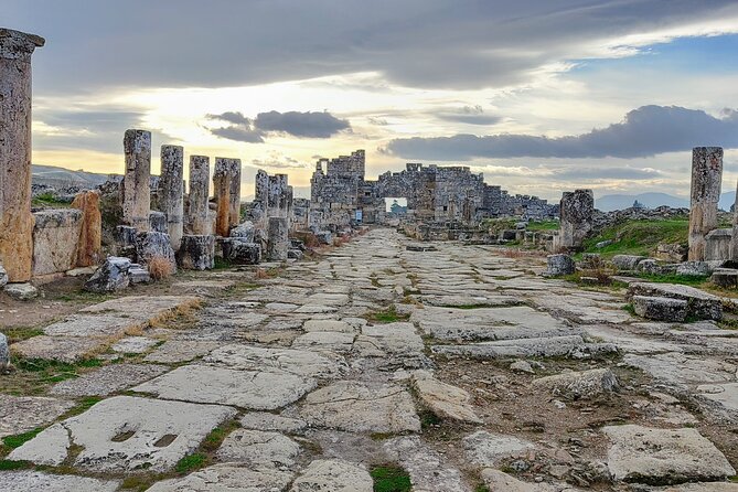 5 Days : Seven Churches of Asia Minor Tour Smyrna, Pergamon, Thyatira, Sardis... - Ephesus plus the House of Mary and St. John: where the route gets real