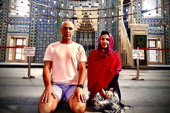 6 Days Istanbul Cappadocia Tour in Spanish with 2 internal flights - Lo que pagas y por qué puede salir bien: entradas, 2 almuerzos y noches con desayuno