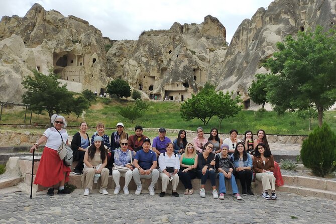 6 Days Istanbul Cappadocia Tour in Spanish with 2 internal flights - Sultanahmet en modo guía: Hagia Sophia y Mezquita Azul con contexto