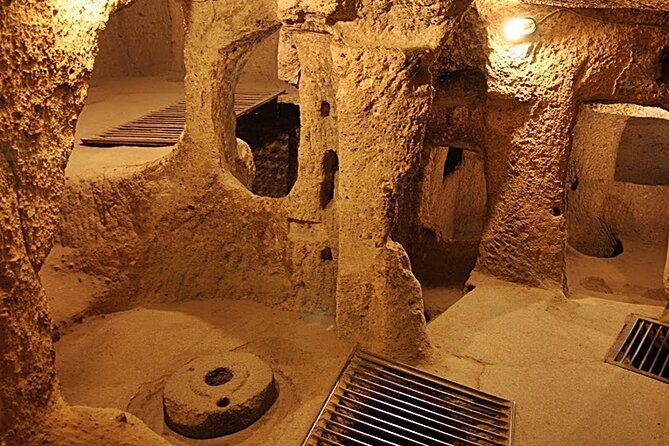 7-Day Turkey Tour from Istanbul: Cappadocia,P.kale, Ephesus, Troy, Gallipoli - Cappadocia essentials: Göreme open-air museum, Pasabag, Uçhisar, and pigeon valley