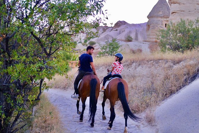 Adventure in Cappadocia Horse Riding Sunset ,Daytime - Rose/Red Valleys and Sword Valley: the route that tries to dodge crowds