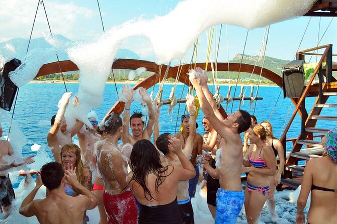 Alanya All Inclusive Pirate Boat Trip With Hotel Transfer - On-Board Entertainment: foam party, disco, and the music volume lottery