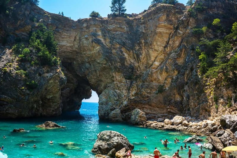 Alanya: Ancient & Coastal Ruins Tour – Syedra & Iotape - Pickup, coach time, and how “moderate walking” really feels