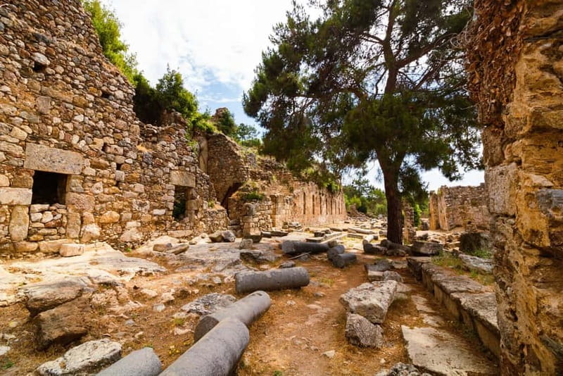 Alanya: Ancient Ruins & Hidden Coves of Gazipaşa w/ Cave - Delik Deniz and King’s Cove: Your Main Swim Break