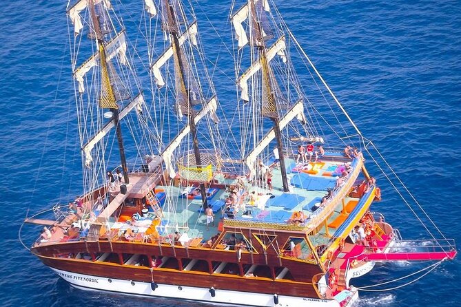 Alanya Catamaran Boat Tour with Lunch, Soft Drinks & Transfer - Quick hits before you go