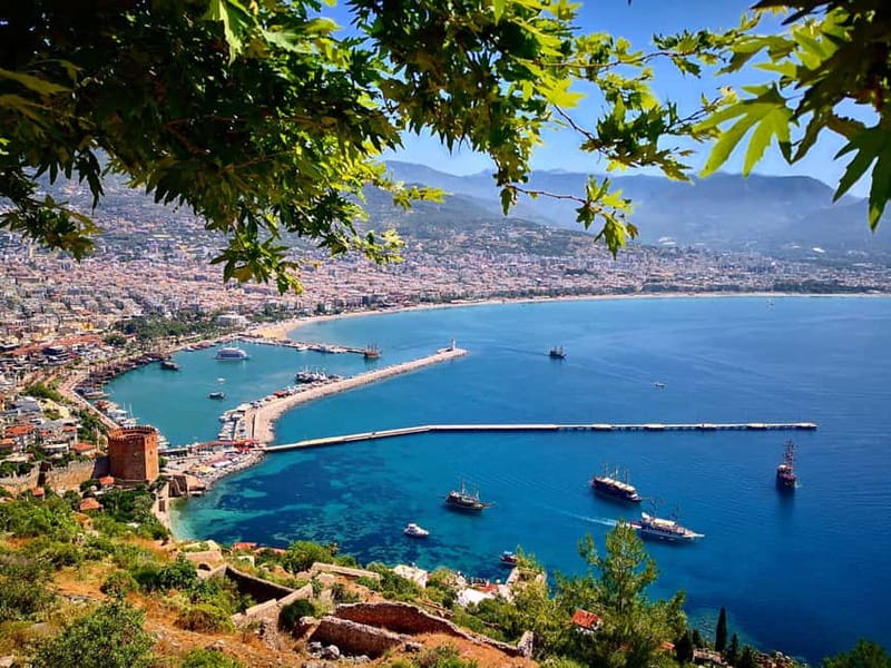 Alanya: Full-Day City Tour Lınch in Dimçay River & Boat Trip - Alanya Center Free Time: Bazaar Browsing and Coffee Break Reality