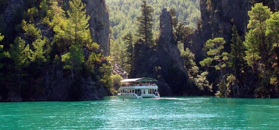 Alanya: Green Canyon Boat Trip with Lunch and Hotel Pickup - Cruising the Green Canyon: Scenic Boat Views and Real Swim Time