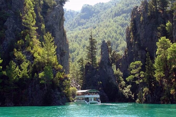 Alanya Green Canyon Boat Trip With Lunch & Unlimited Soft Drinks - Green Canyon boat cruise (14 km): the main event and swim reality