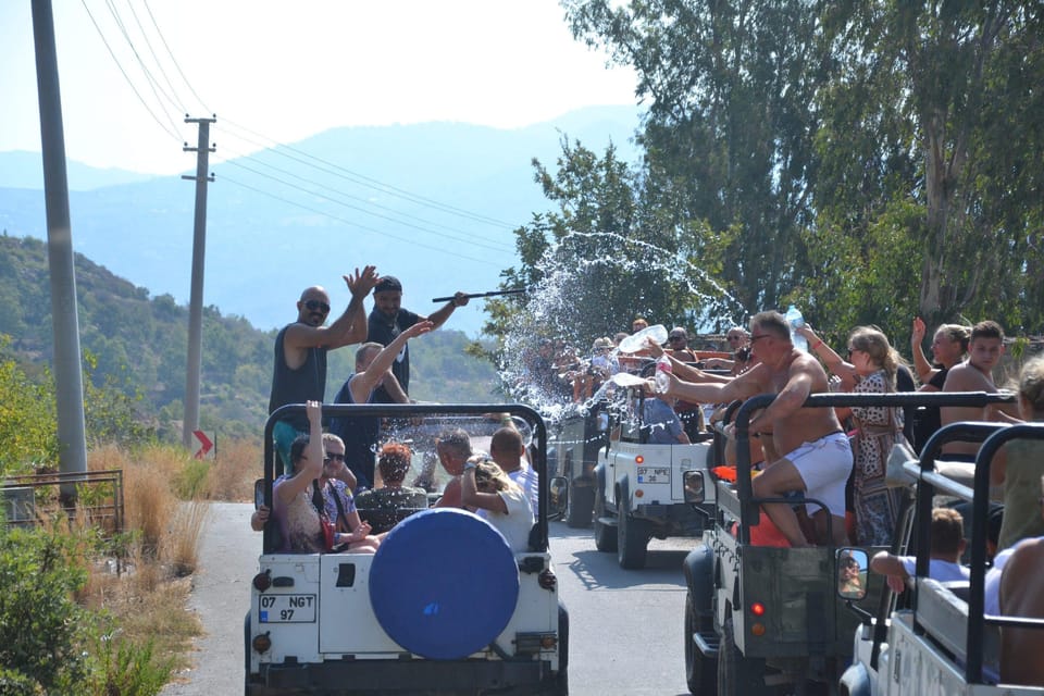 Alanya: Jeep Tour with Dim Cave, Waterfall with Dimcay Lunch - Lunch by the river at Dimcay: why this food stop works
