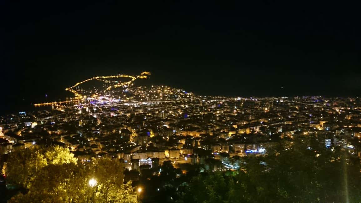 Alanya Night Tour: Castle, Cable Car & Cleopatra Beach - Panorama Stop: How the View Sets Up the Whole Night