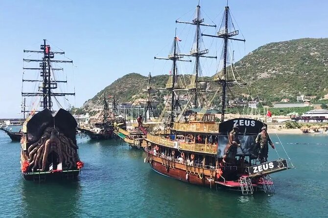 Alanya Pirate Boat Tour with Lunch, Soft Drinks & Transfer - On board the Zeus: crew, safety, and what you’ll learn