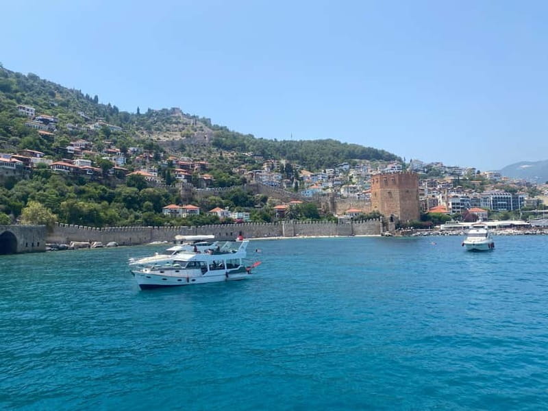 Alanya: Pirate Boat with Pickup, Lunch, & Unlimited Drinks - Key Points at a Glance