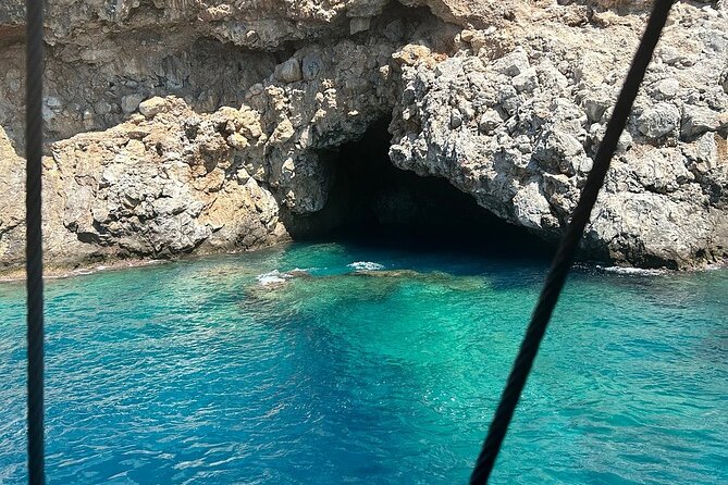 Alanya : Pirate Party Boat Trip w/ Transfer Lunch and Soft Drinks - Lunch and Soft Drinks That Keep the Day Moving