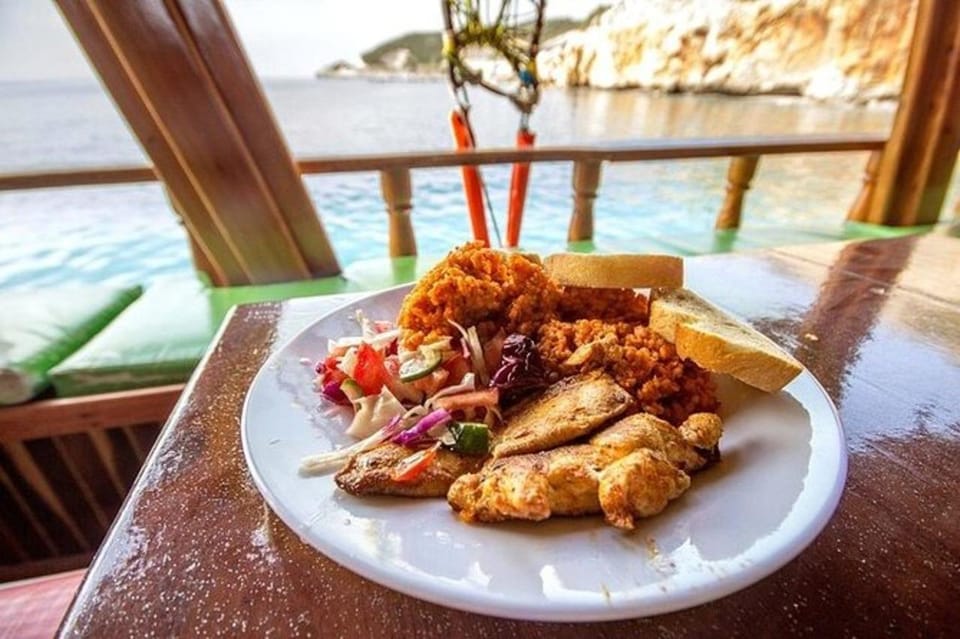 Alanya: Pirates Boat Trip with Lunch and Hotel Pickup - Ulas Beach Swimming and Snorkel Gear You Can Use Right Away