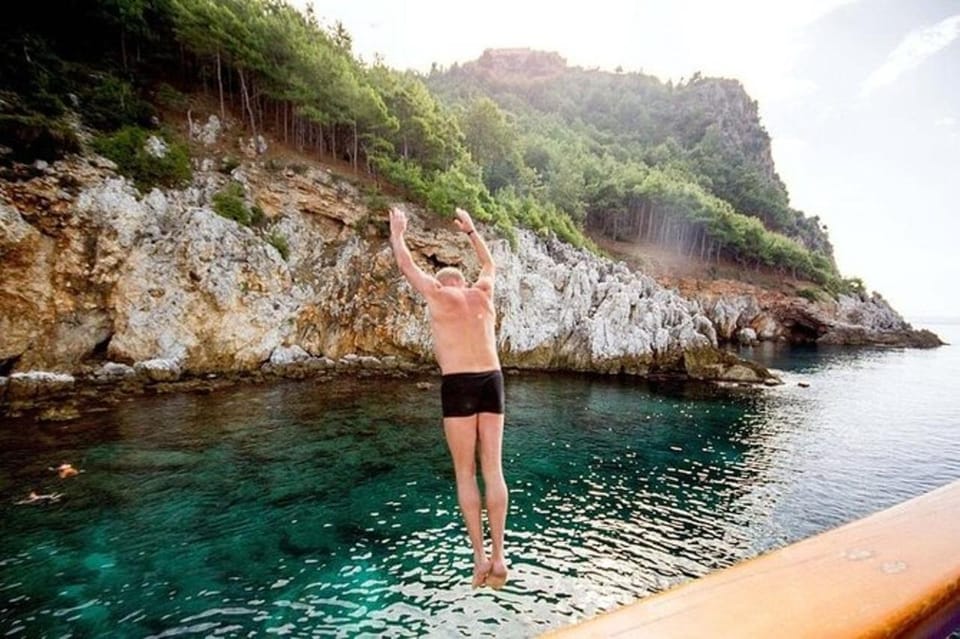 Alanya: Pirates Boat Trip with Lunch and Hotel Pickup - Who Should Book (and who should skip)
