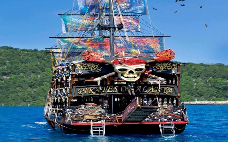 Alanya: Pirates of Alanya Boat Tour with Lunch and Drinks - Should You Book Pirates of Alanya?
