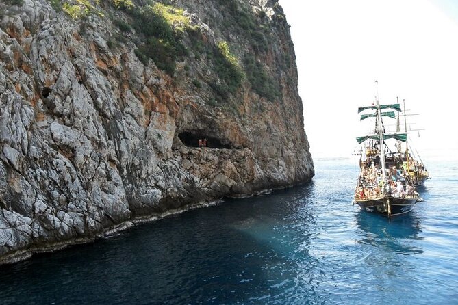 Alanya: Pirates Yacht Tour with Lunch and Soft Drinks - Red Tower stop: seeing a landmark without turning it into a full sightseeing day