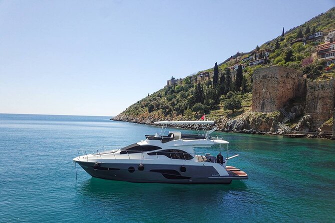 Alanya Private Yacht Tour with Lunch, Soft Beverage & Transfer - What to bring for a smooth swim-and-lunch day