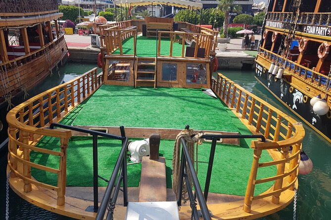 Alanya Relaxing Boat Tour with Lunch, Soft Drinks & Transfer - Turkish lunch on board: what’s included and how to plan your appetite