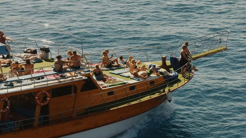 Alanya: Small-Group Boat Tour with Lunch and Soft Drinks - The Vibe: Slow Music and a More Relaxing Pace