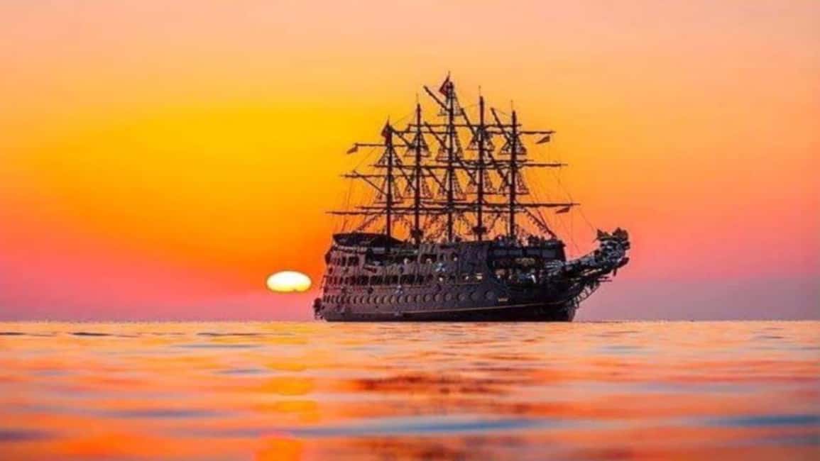 Alanya: Sunset Cruise with Dinner and Foam Party - Setting Sail From Alanya Harbor: Red Tower to Cleopatra Beach