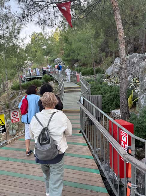 Alanya Sunset Tour: Cable Car, Castle & Kleopatra Beach - Lunch and Local Bazaar: Good for Fuel and for Browsing