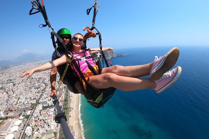 Alanya Tandem Paragliding Experience - Flying Over Alanya Castle and Cleopatra Beach