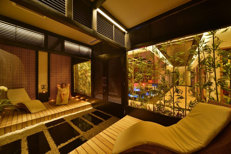 Alanya: Turkish Bath with Foam and Aromatherapy Massages - The scrub: what you’re really paying for